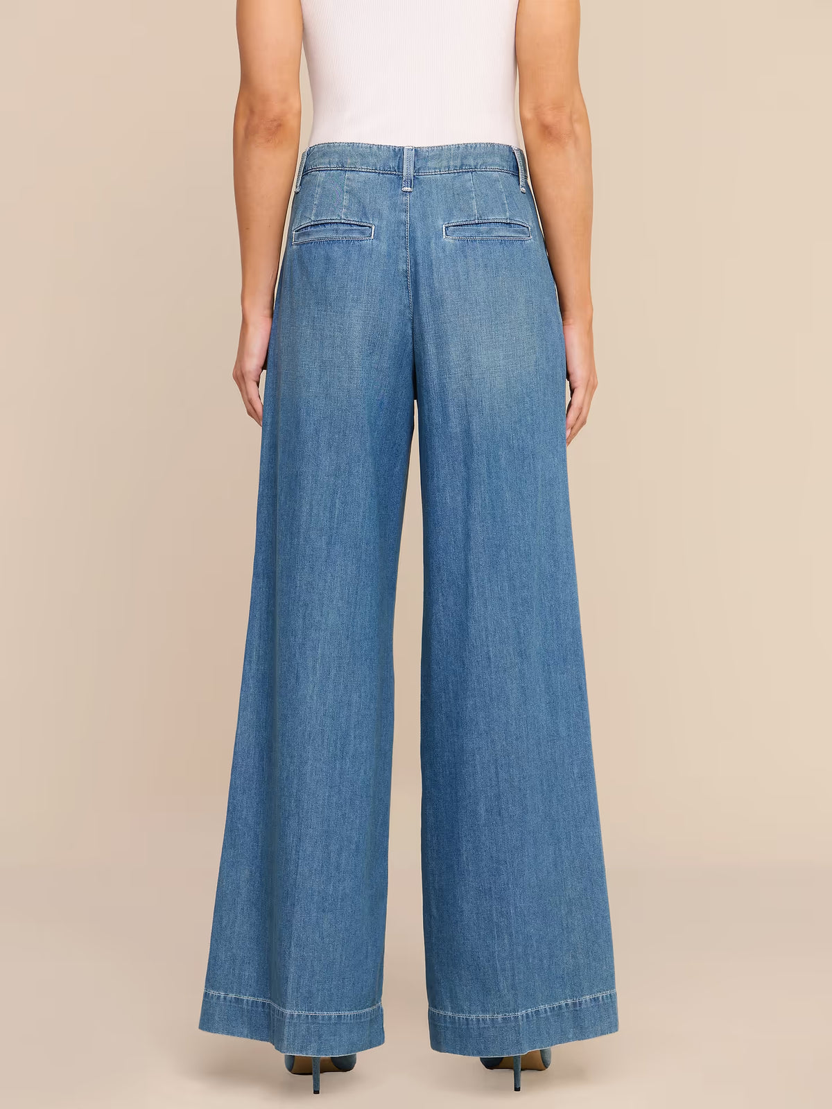 Jayani High RIse Pleated Wide Leg-Denim-Uniquities