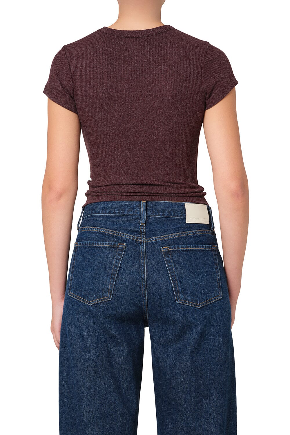 Nello Tee
