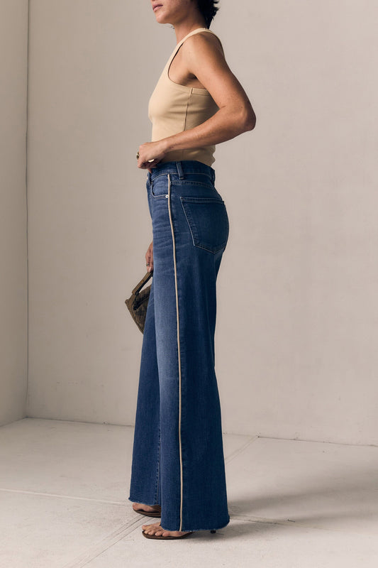 Sideline High Rise Column Jean-Denim-Uniquities