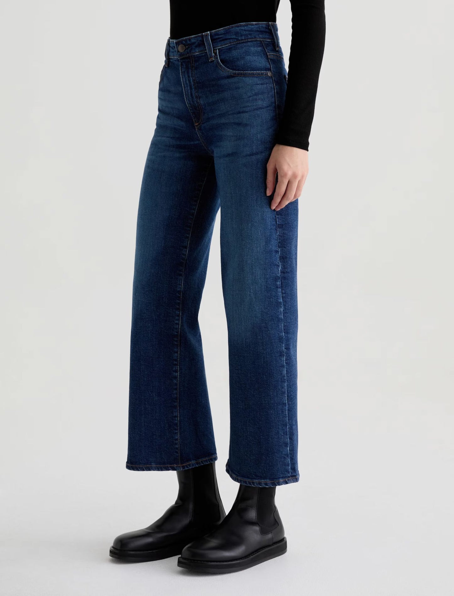 Saige Wide Leg Crop Jeans in Veiled-Denim-Uniquities