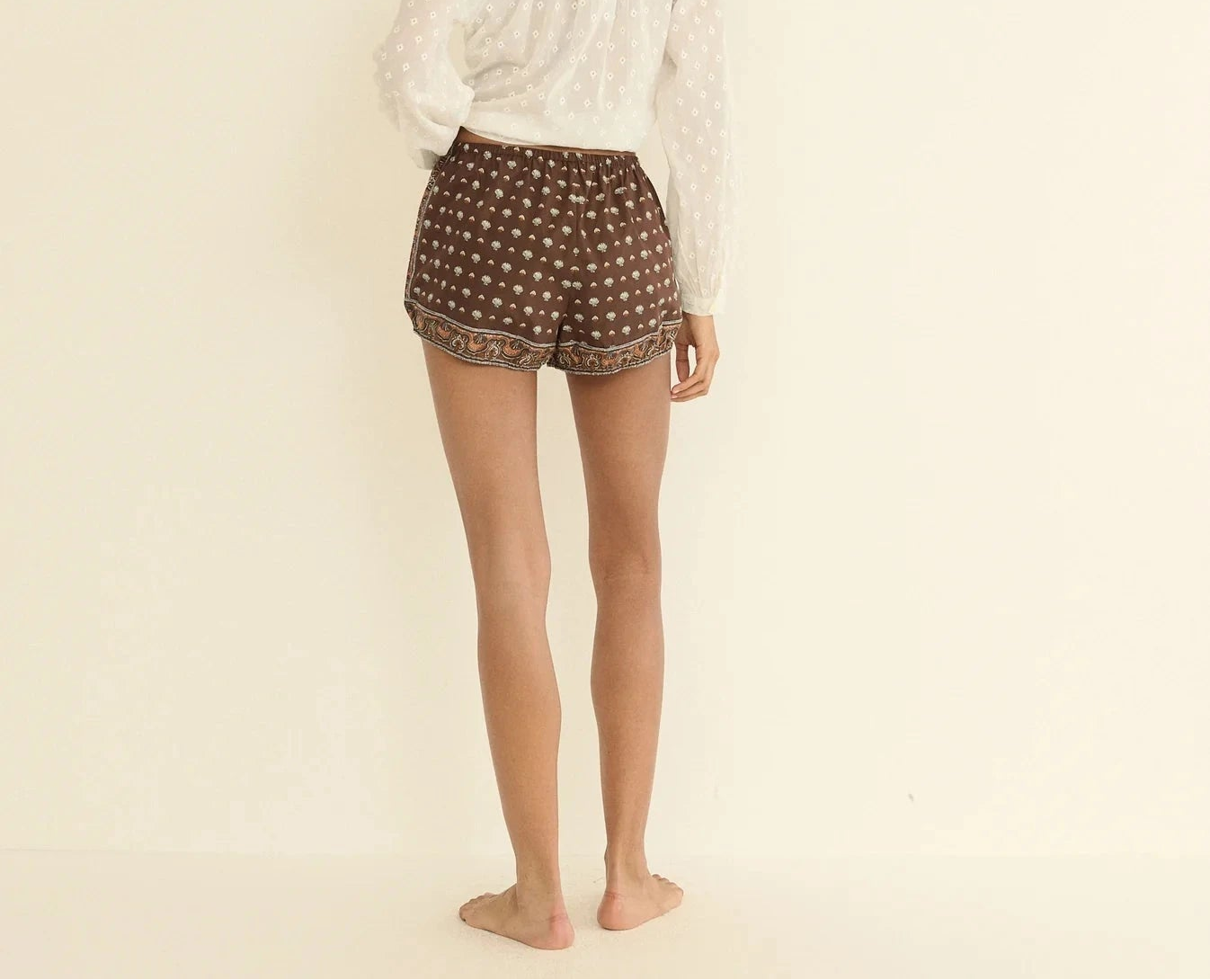 Vienna Short-Bottoms-Uniquities