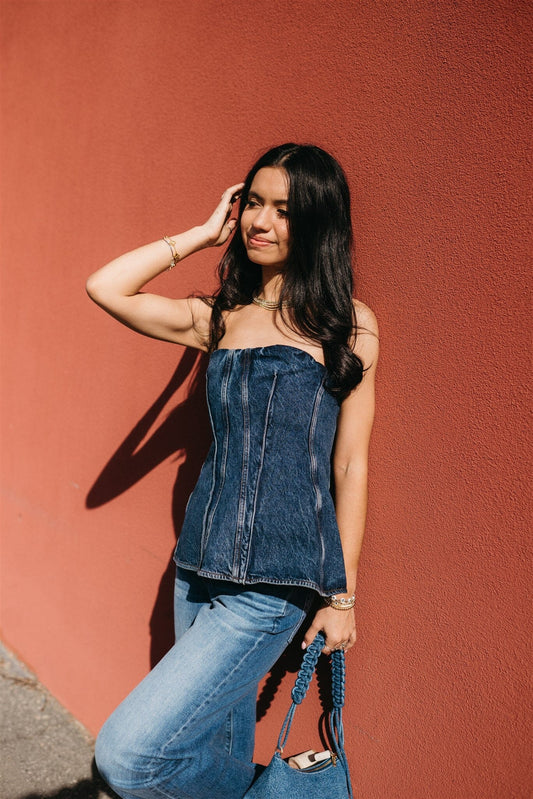 Lara Corset in Form-Tops/Blouses-Uniquities