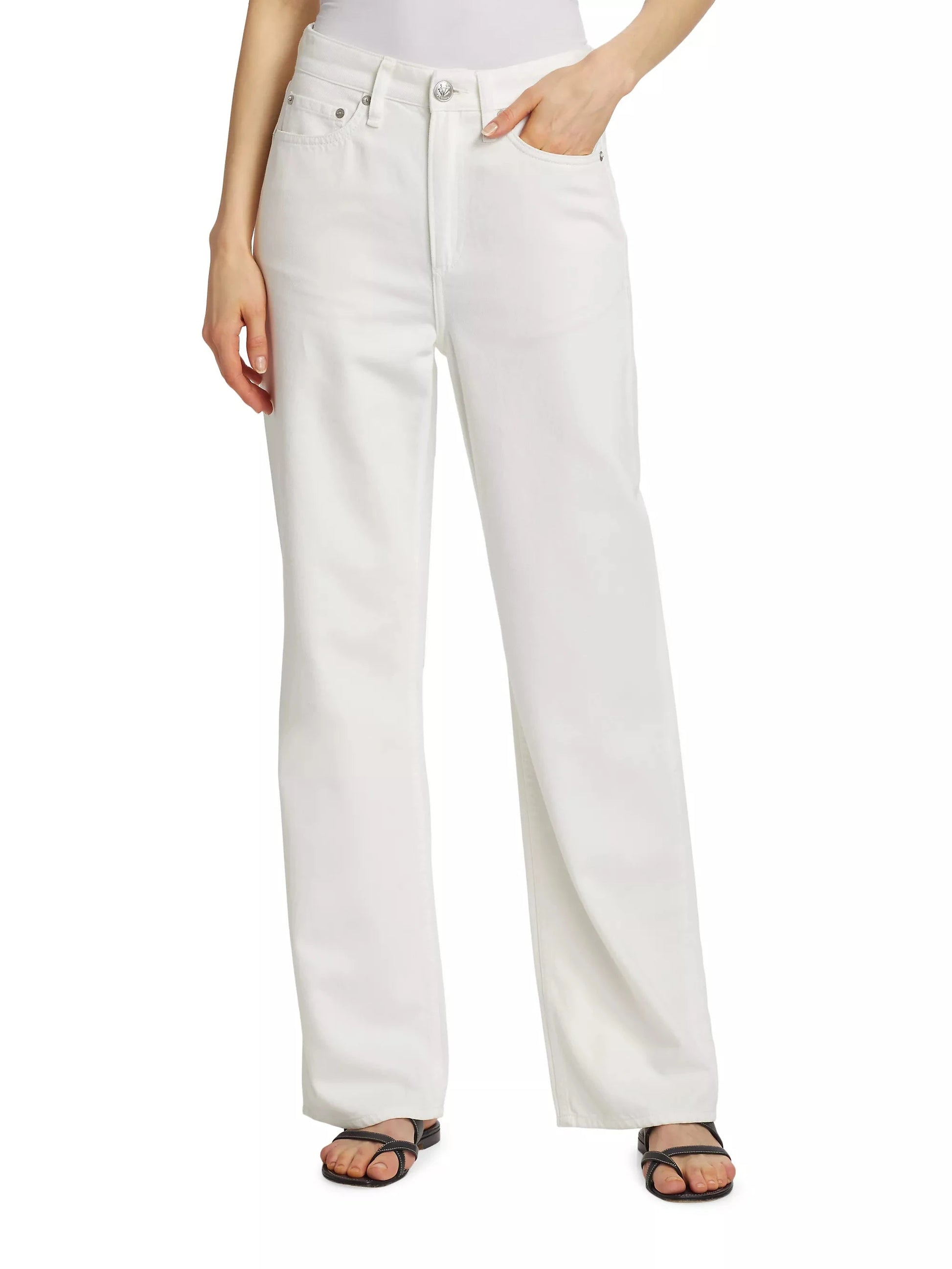 Featherweight Logan Jeans-Denim-Uniquities