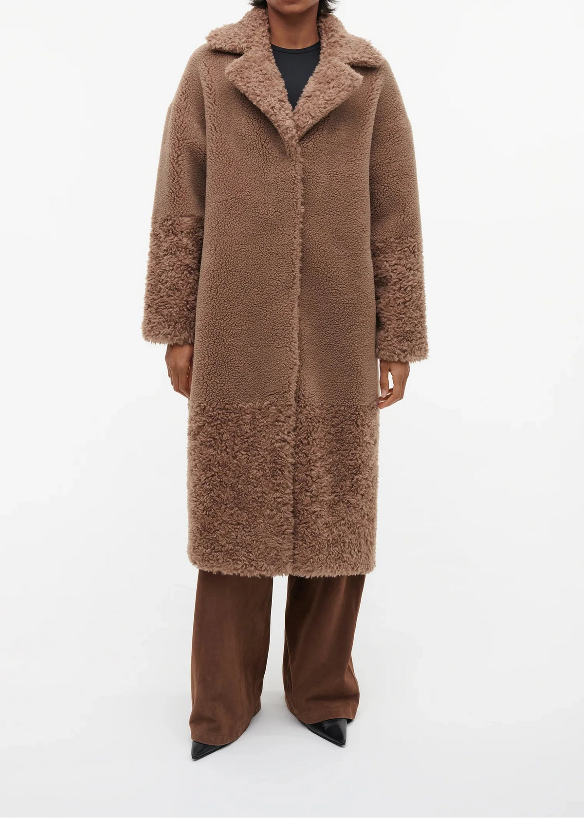 Floor Teddy Wool Coat by Studio Ar - Image 3