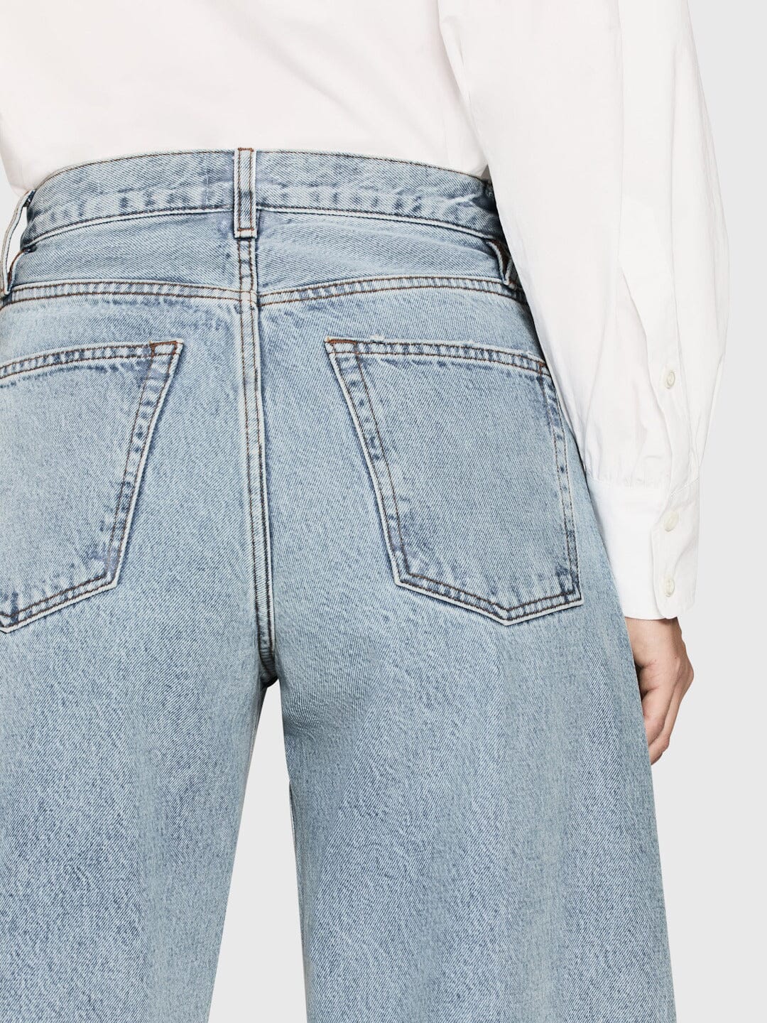 Bubble Jeans in Outlaw-Denim-Uniquities