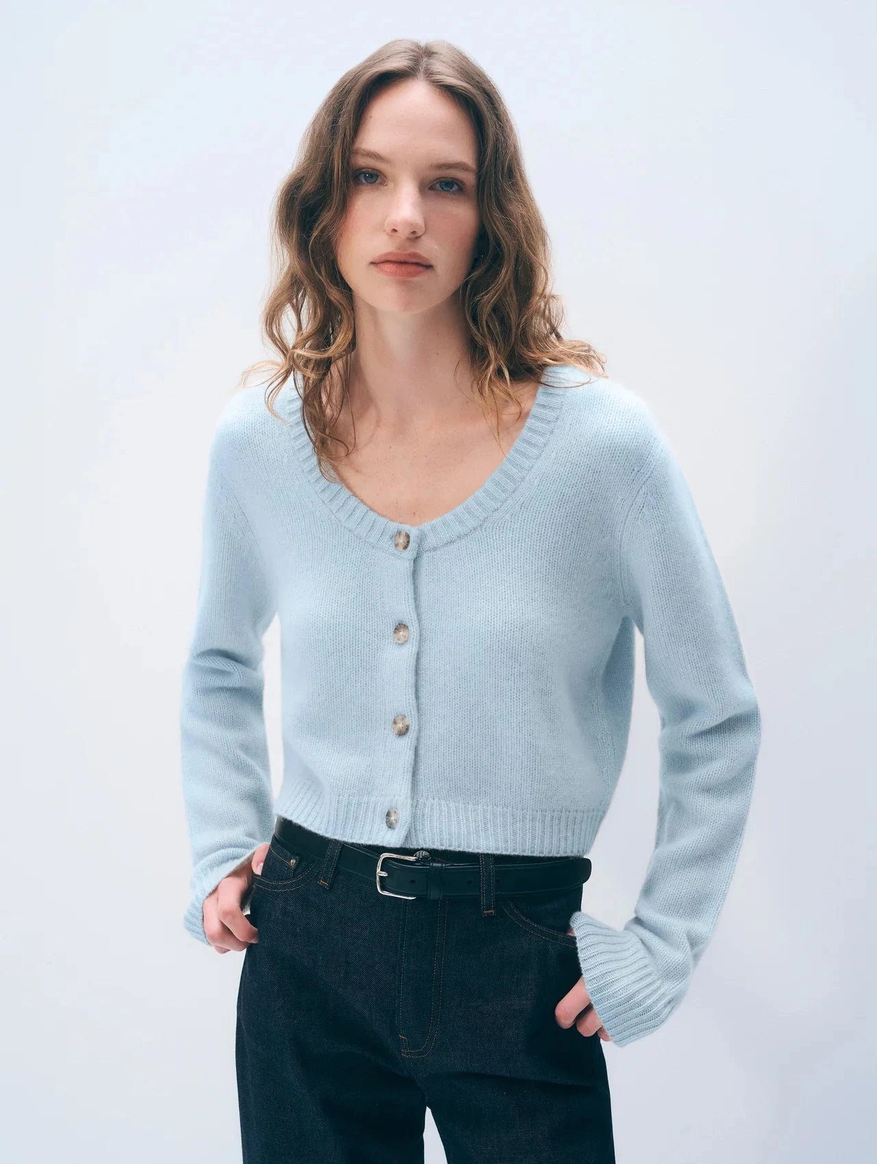 Cashmere Scoop Crop Cardigan White + Warren 