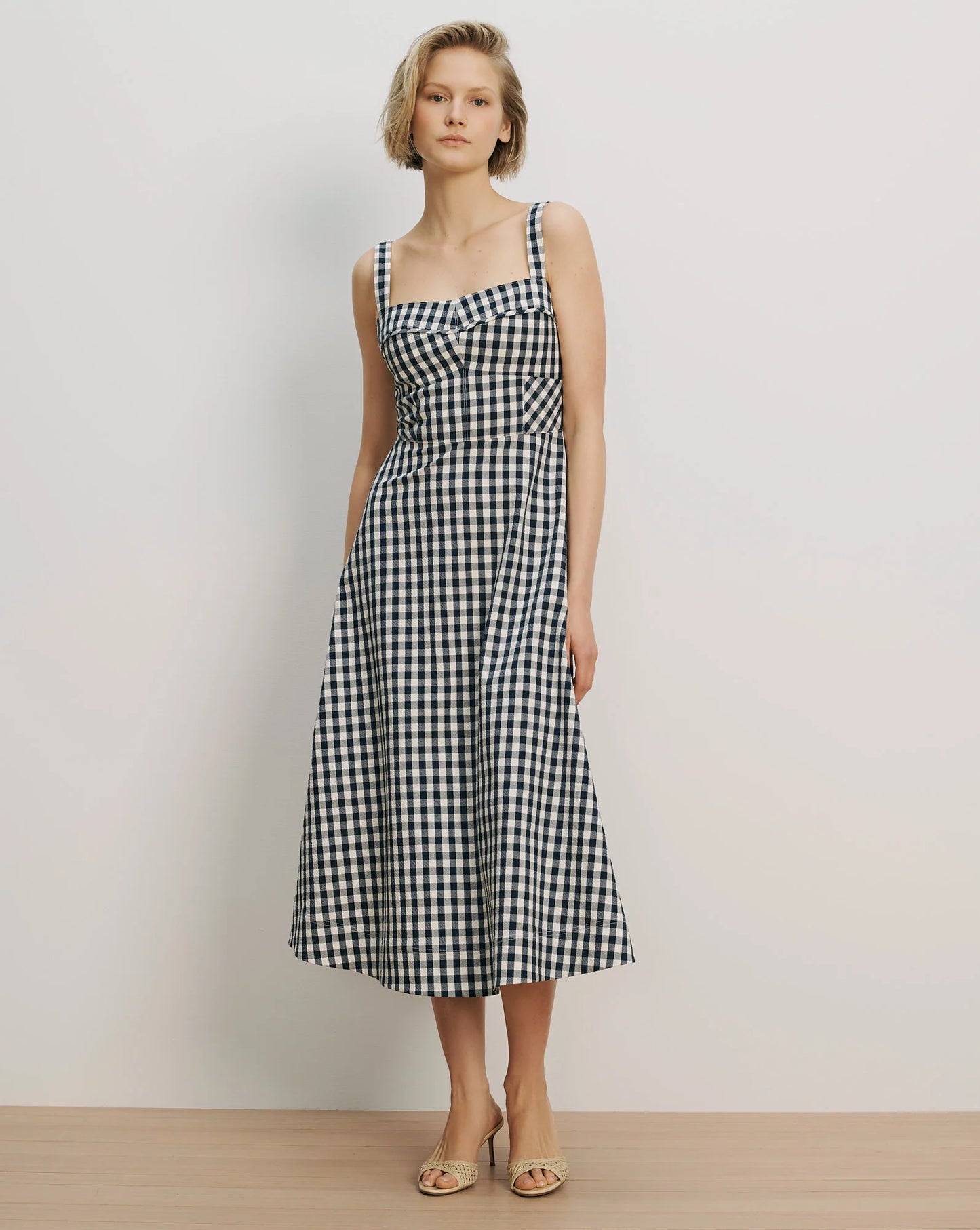 Aila Dress