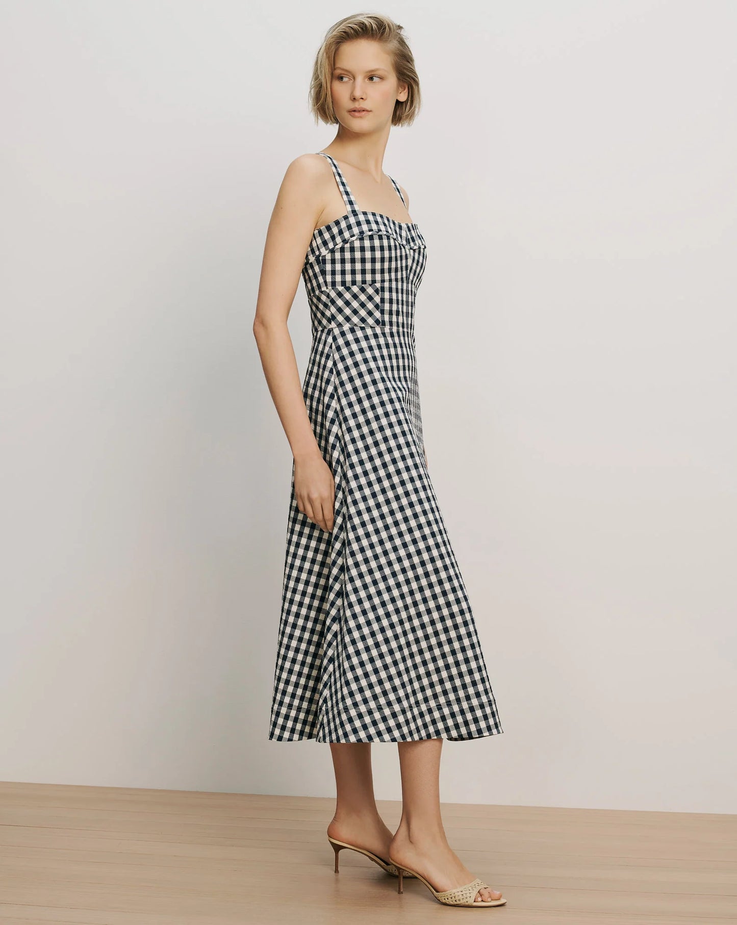 Aila Dress