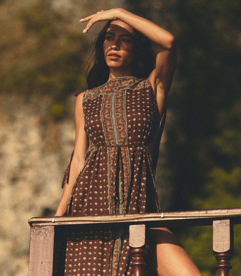 Amarante Dress-Uniquities