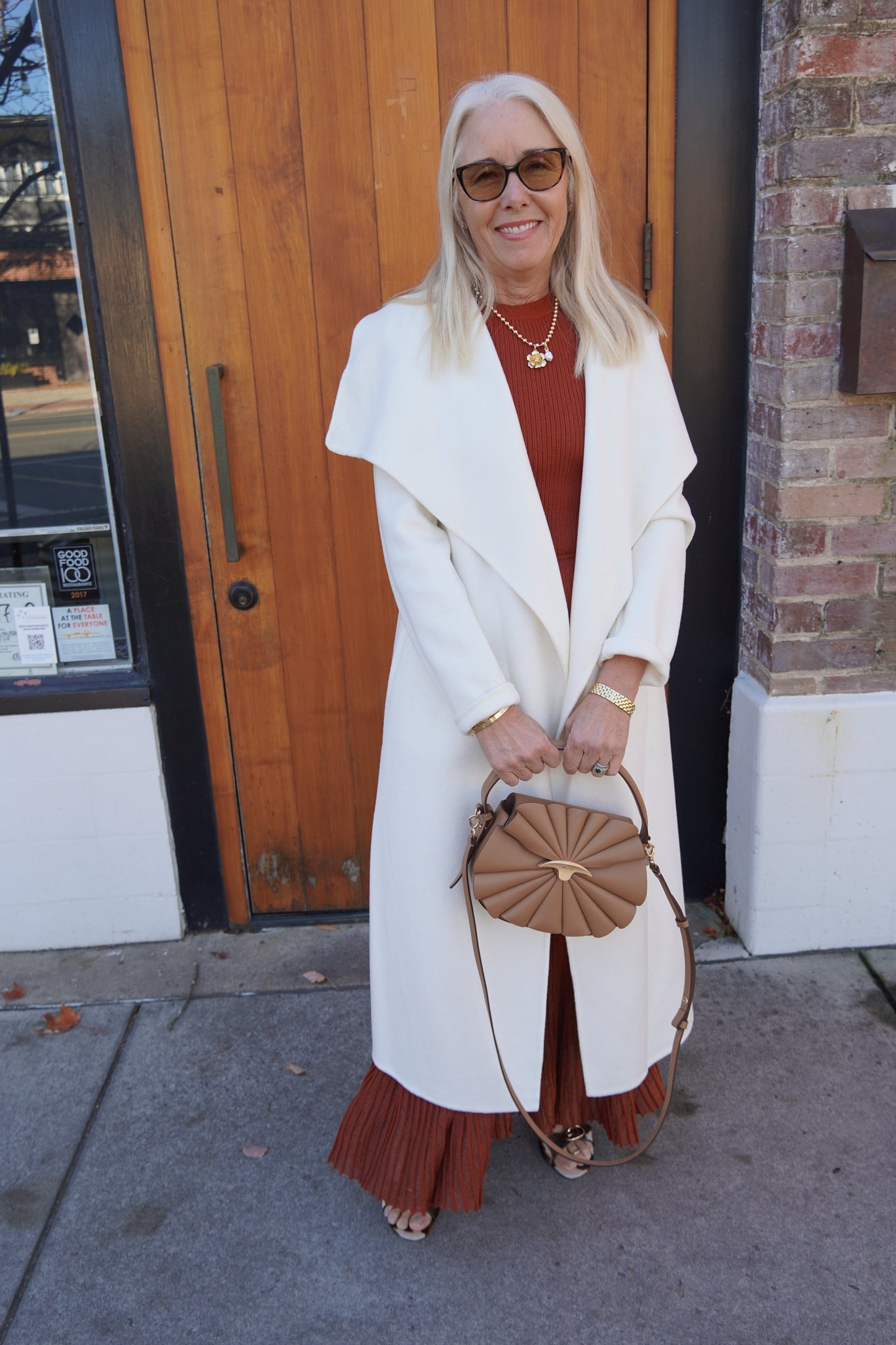 Flower Meets Pearl Necklace-Jewelry-Uniquities