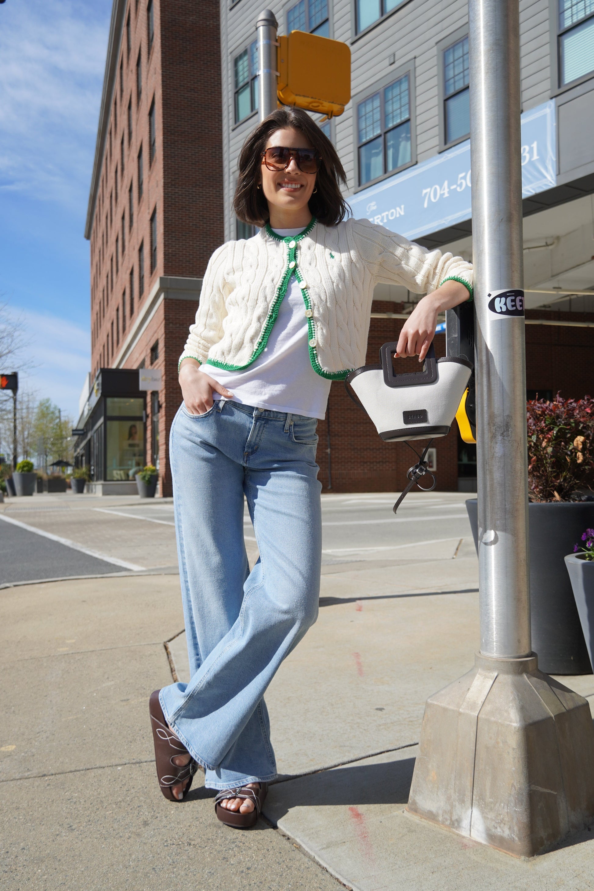 Nora Trouser Jeans in Bowery-Denim-Uniquities