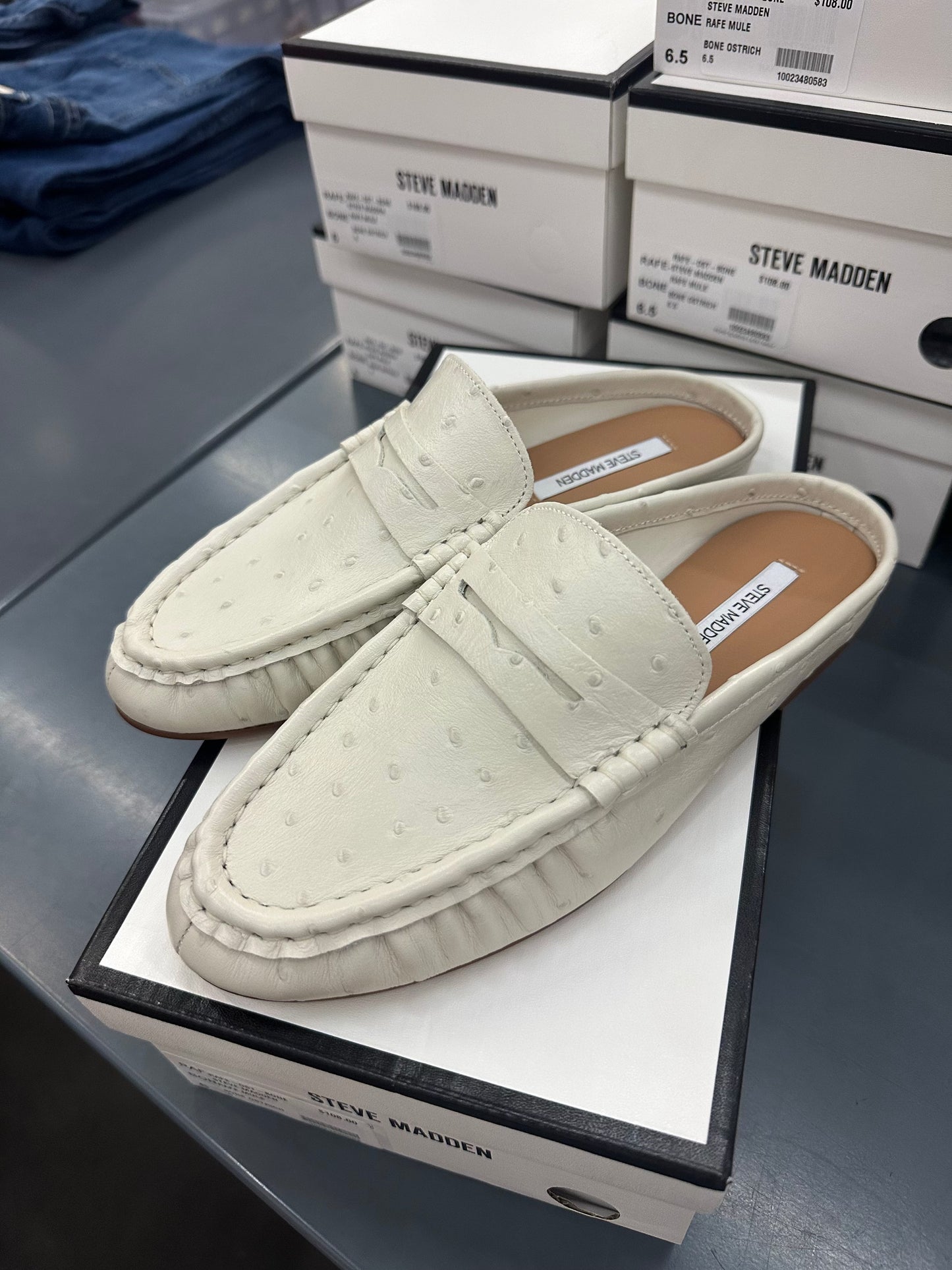 Rafe Mule Shoes Steve Madden 
