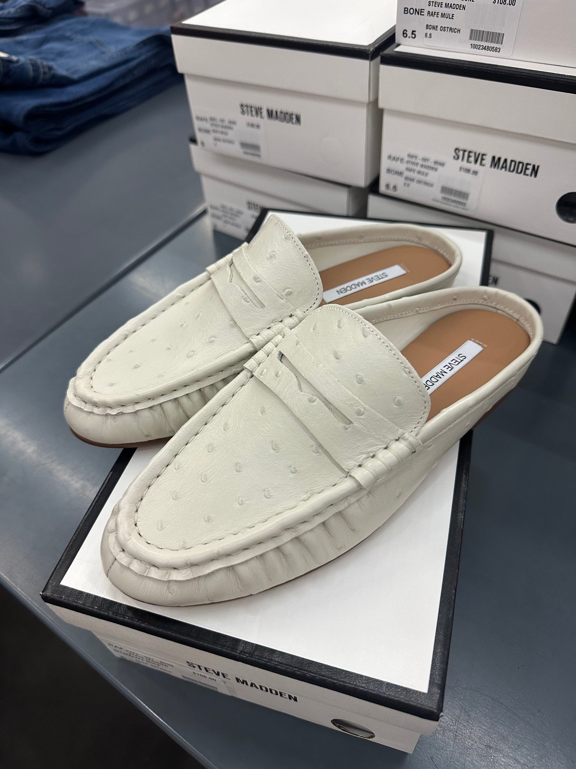 Rafe Mule Shoes Steve Madden 