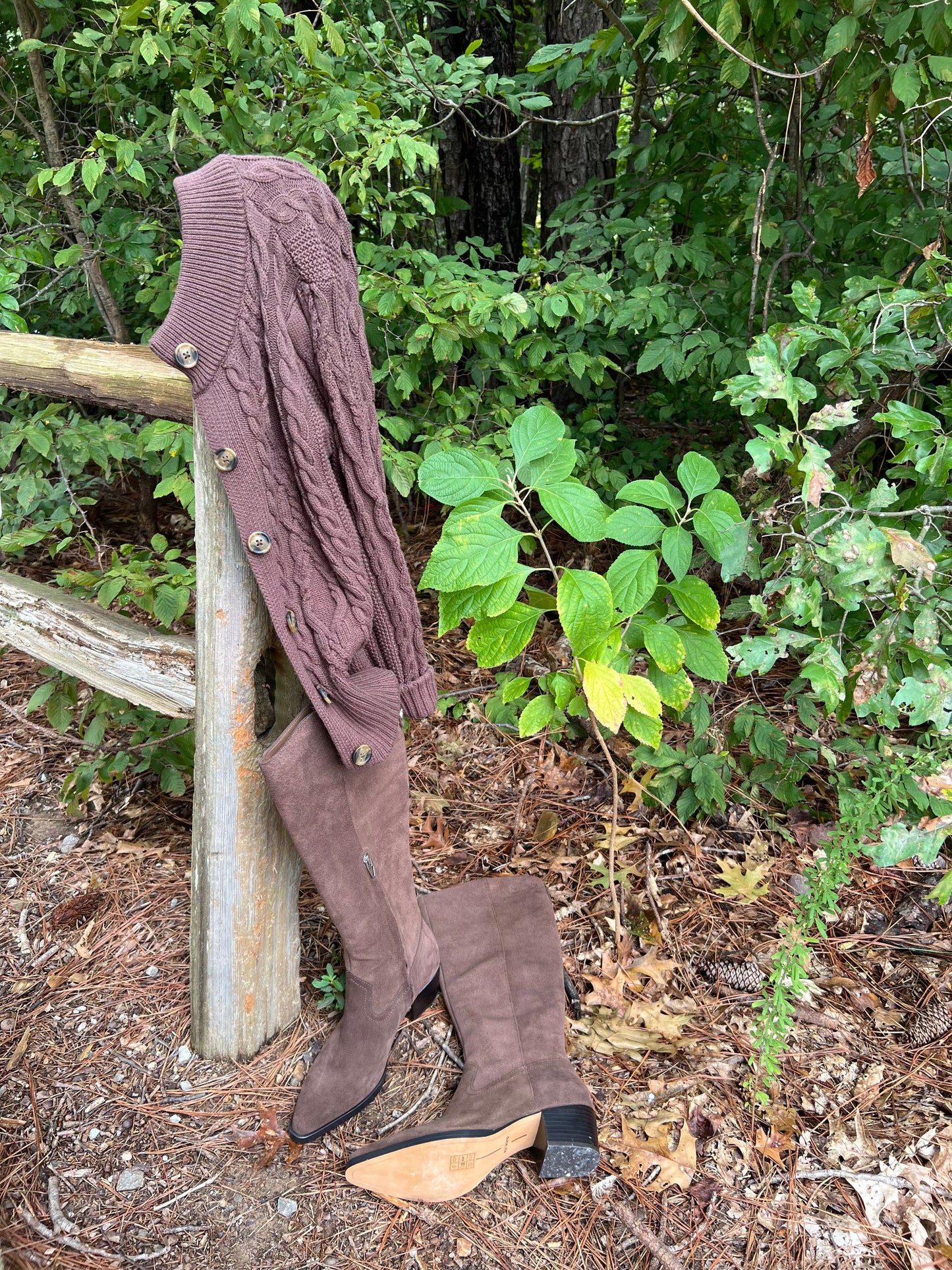 Julie Cardigan-Sweaters-Uniquities