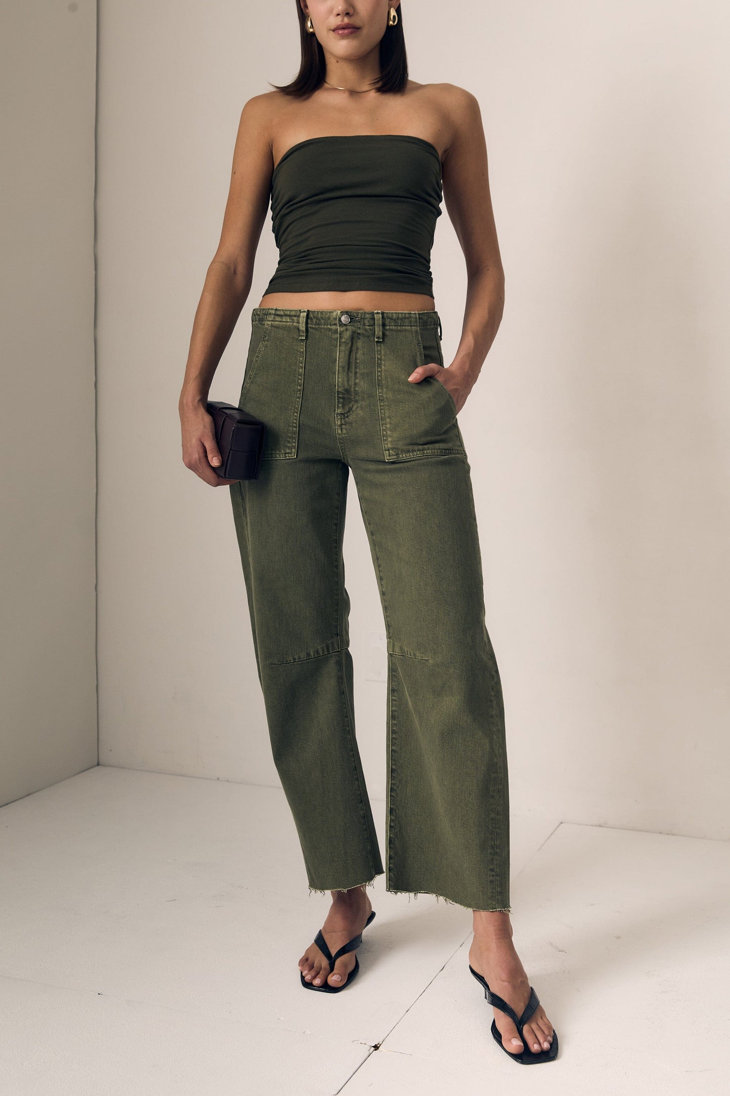 Utility Soft Barrel Jeans-Denim-Uniquities