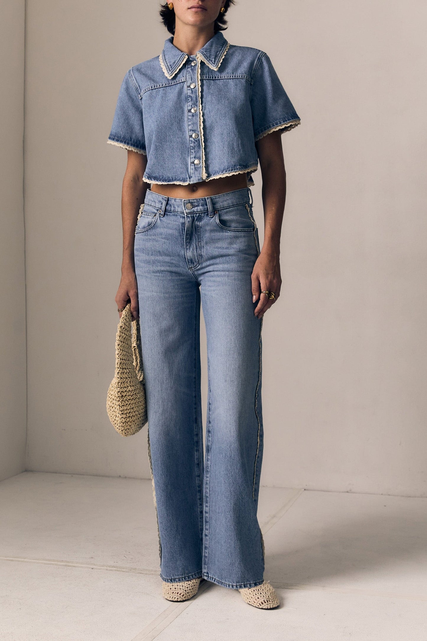 Crochet Trim Column Jean-Denim-Uniquities