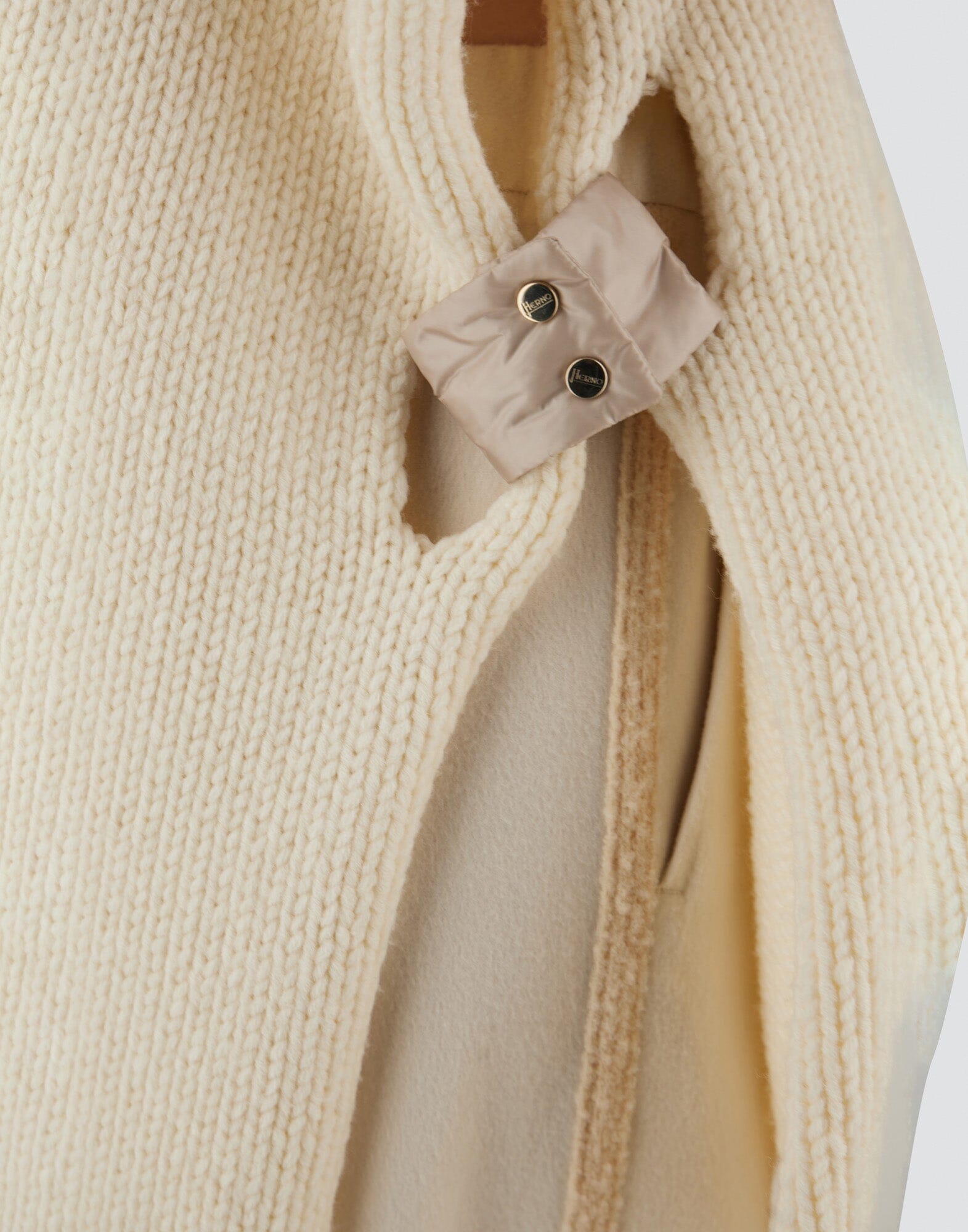 Braided Wool Blend Short Sleeve-Sweaters-Uniquities
