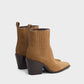 Newbury Chelsea Boot-Shoes-Uniquities