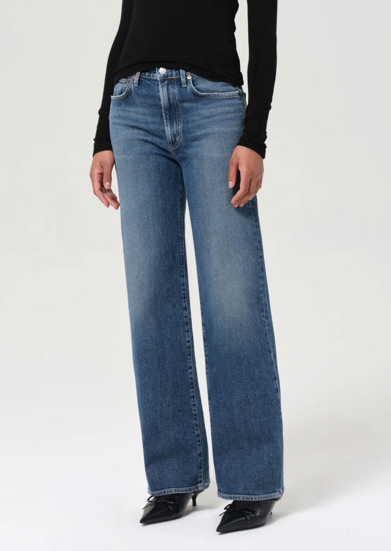 Harper Jeans in Enroll-Denim-Uniquities