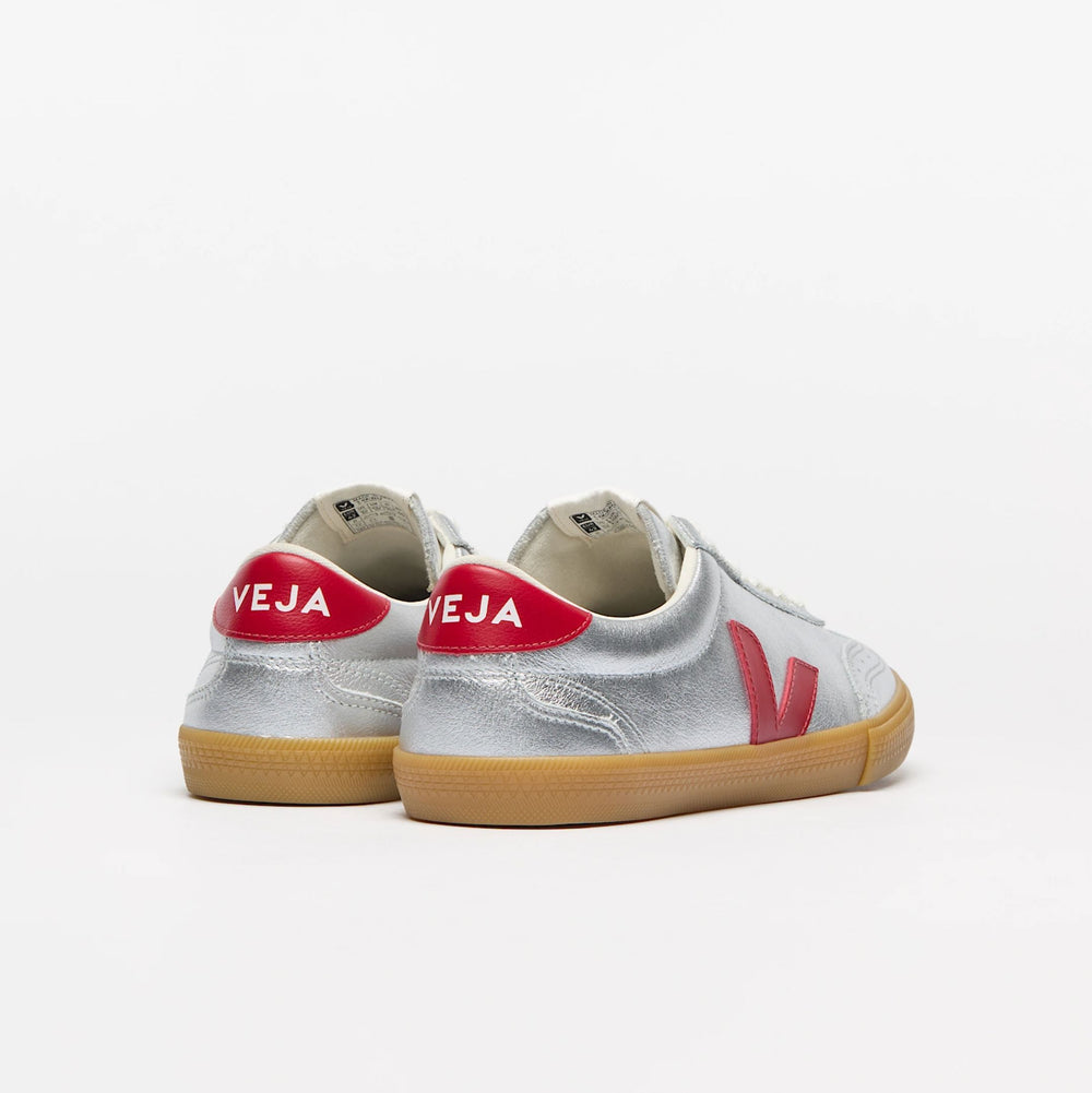 Veja – Uniquities