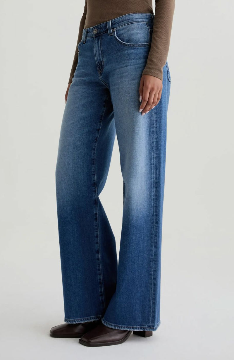 Adria Low-Rise Wide Leg Jeans in Headline-Denim-Uniquities