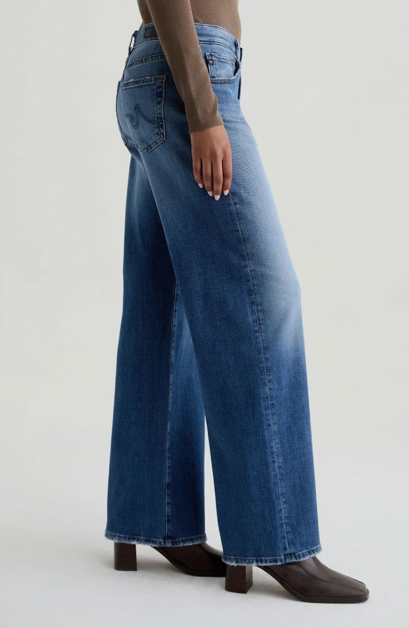 Adria Low-Rise Wide Leg Jeans in Headline-Denim-Uniquities