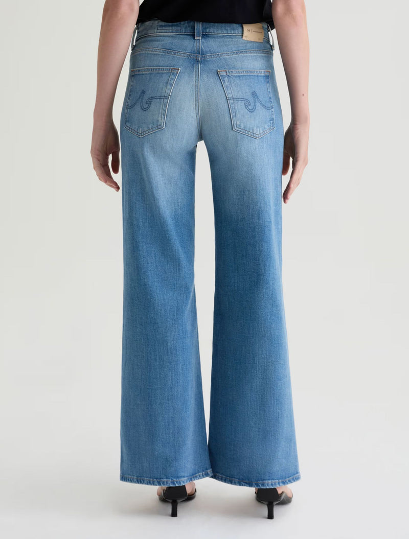 Saige Wide Leg Jeans-Denim-Uniquities