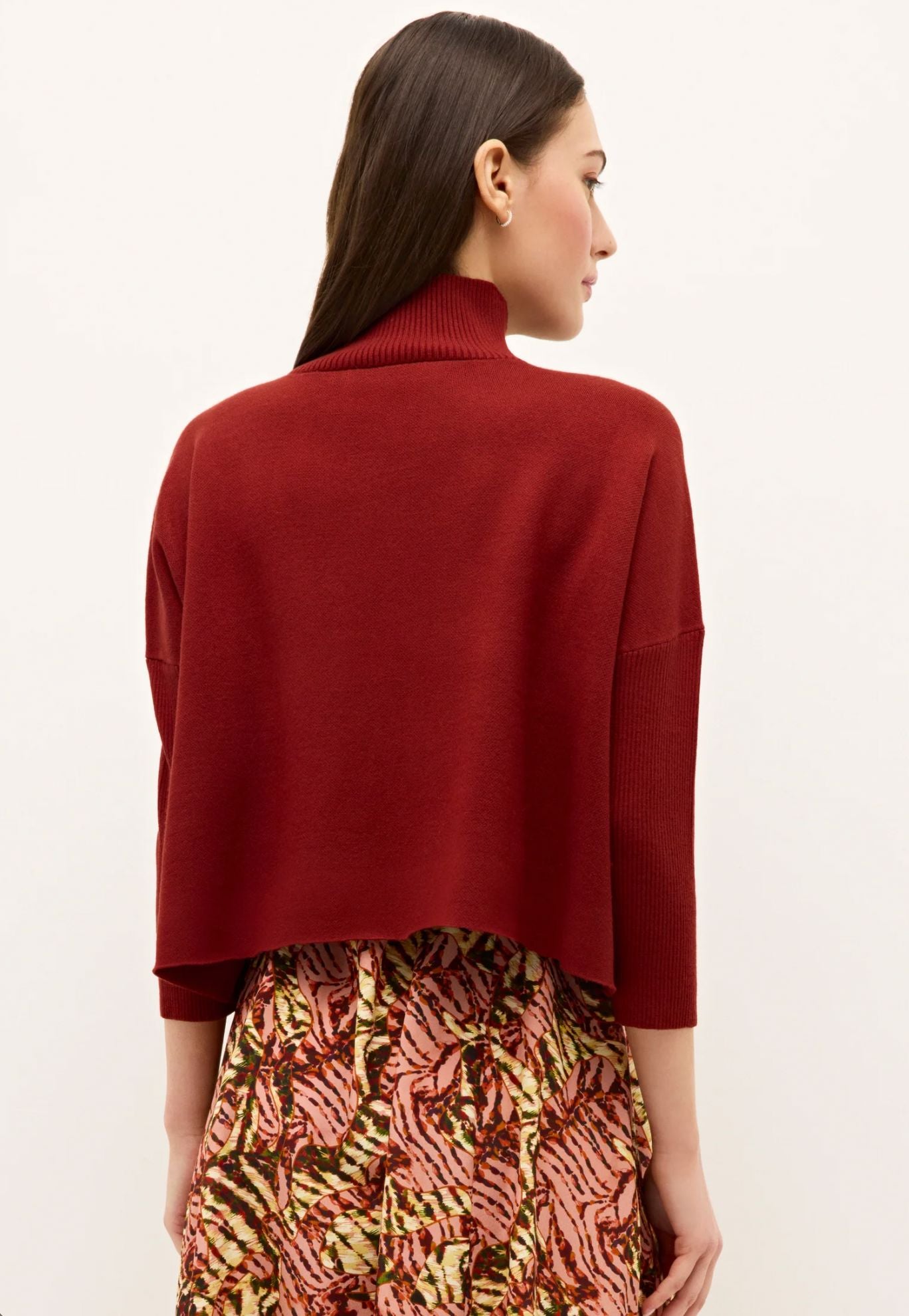 Claudie Popover-Sweaters-Uniquities