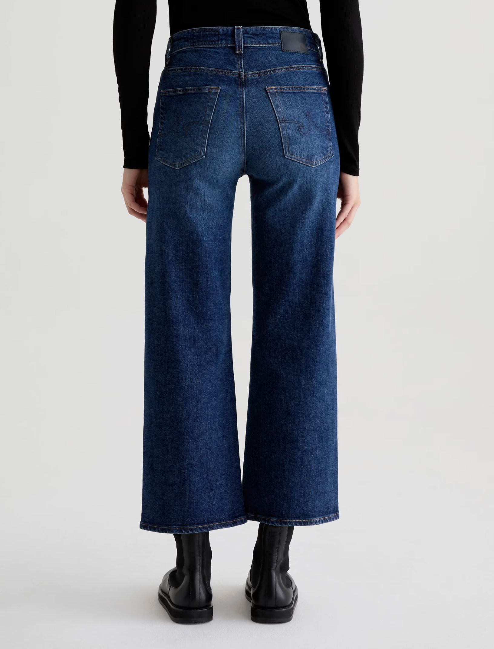Saige Wide Leg Crop Jeans in Veiled-Denim-Uniquities