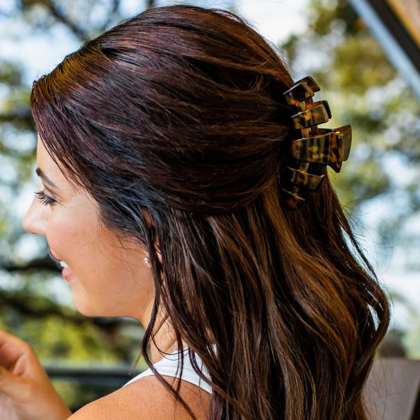 Medium Claw Clip Tortoise-Accessories-Uniquities