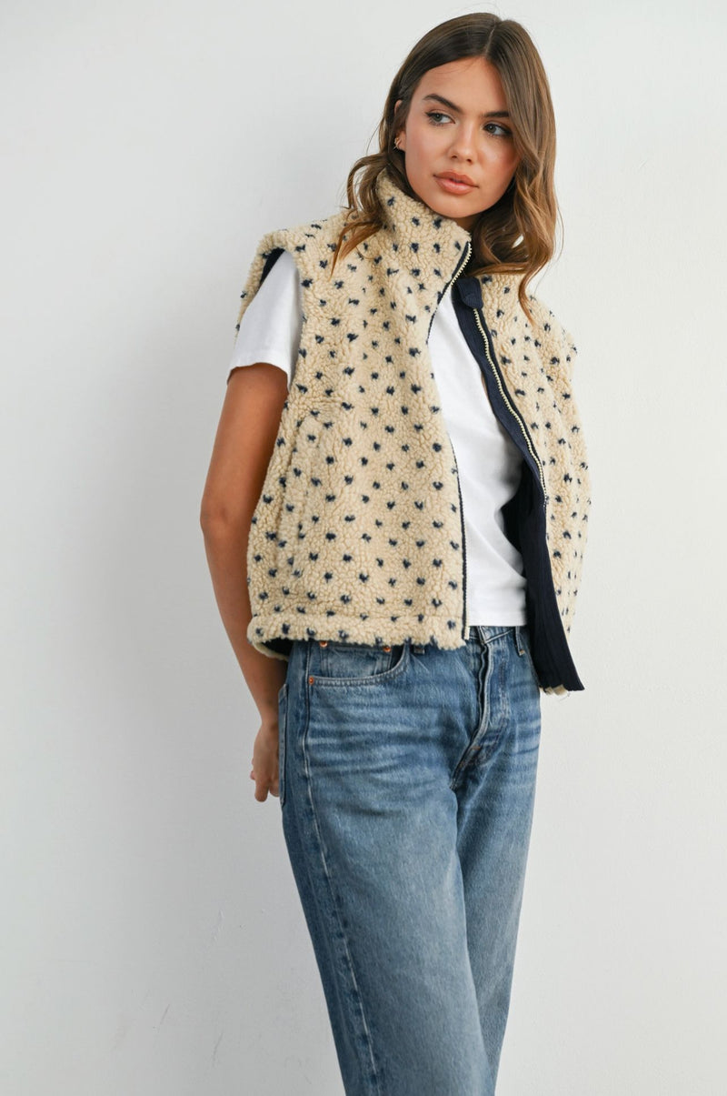 Addie Fleece Vest-Jackets-Uniquities