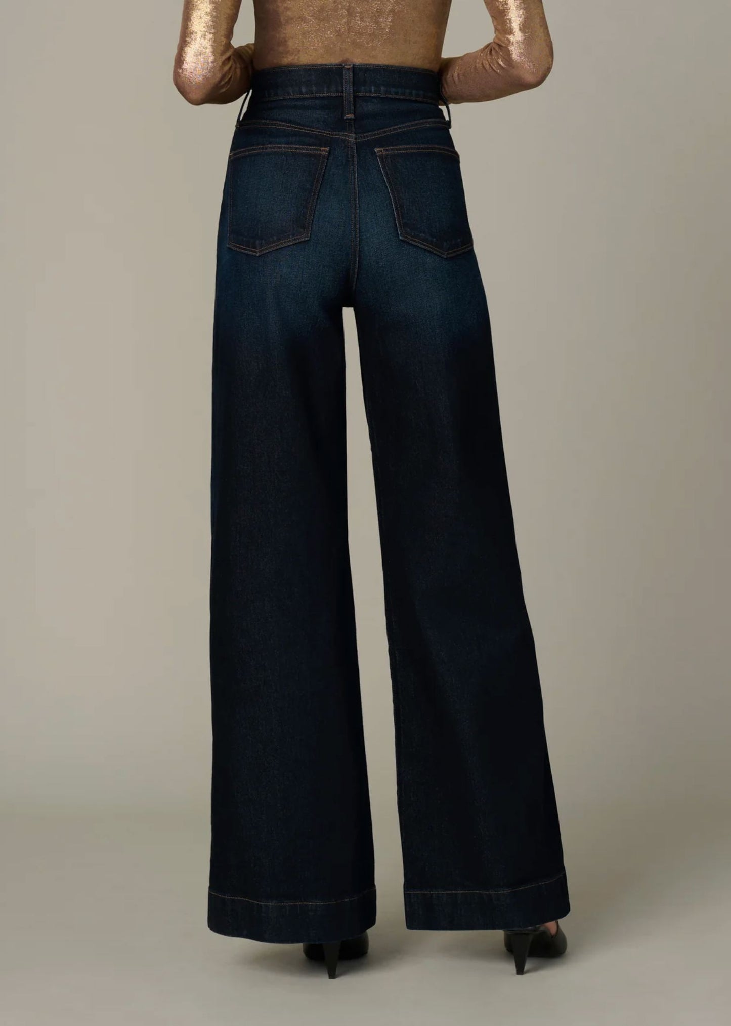 Mia Wide Leg 32" Jeans-Denim-Uniquities