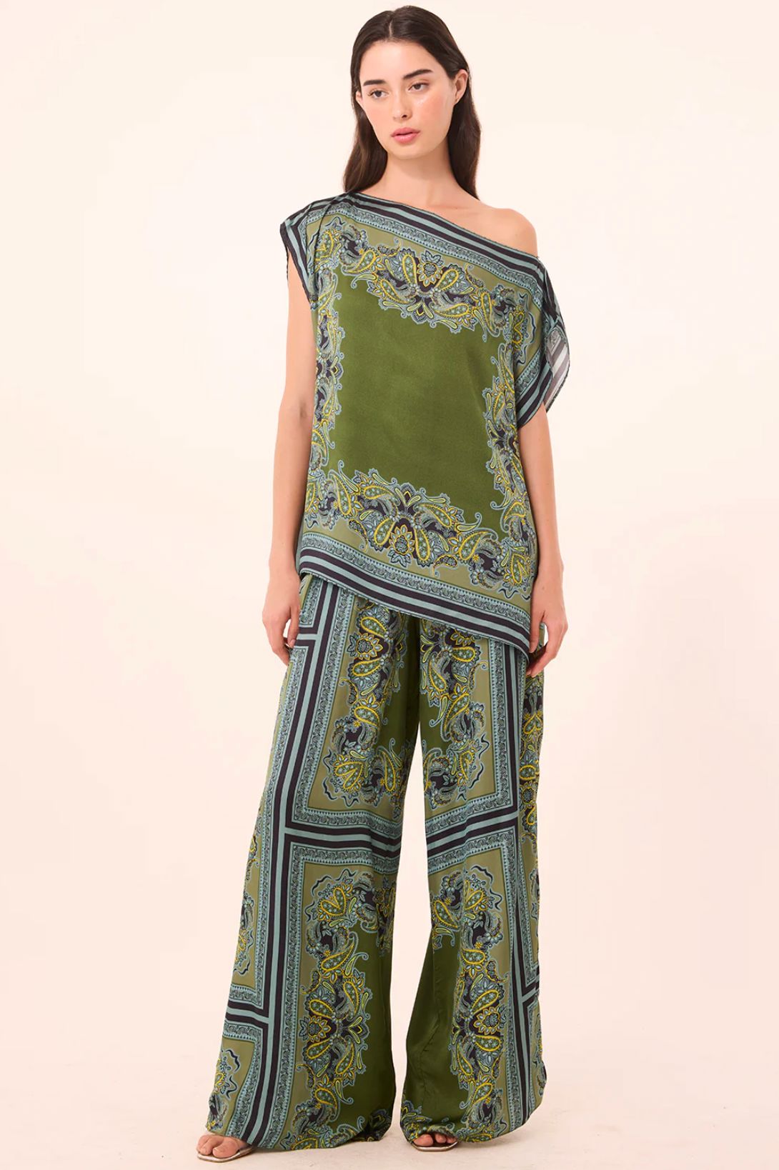 Selena Pant-Bottoms-Uniquities