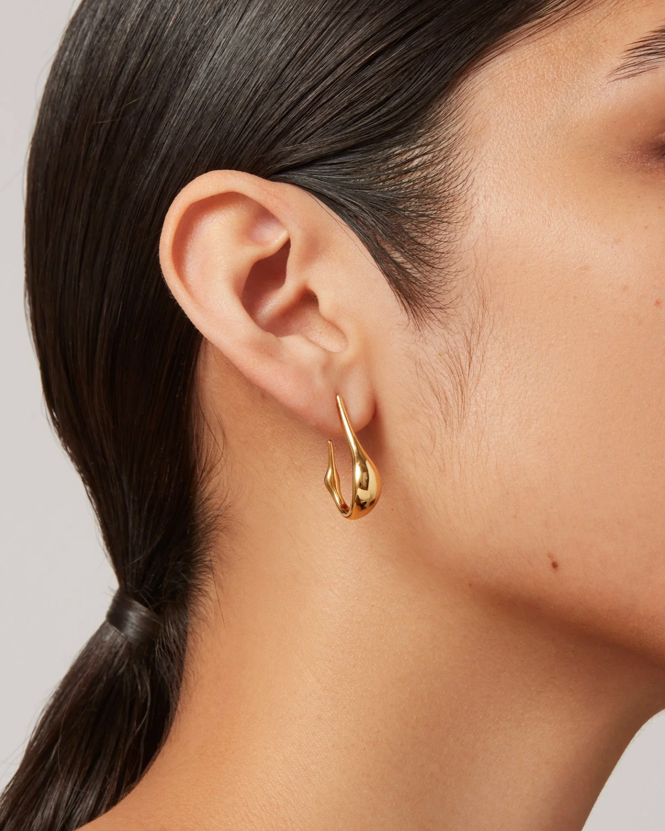 Colette Hoops Small-Jewelry-Uniquities