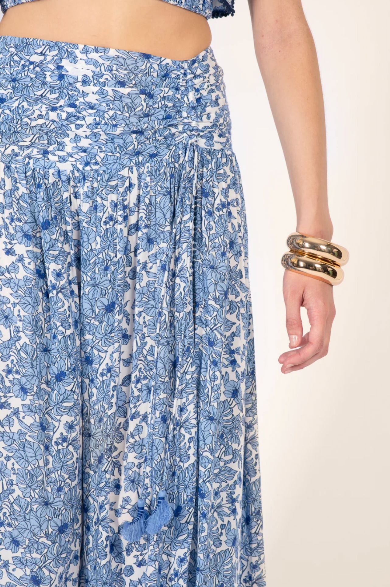 Long Skirt Carla-Bottoms-Uniquities