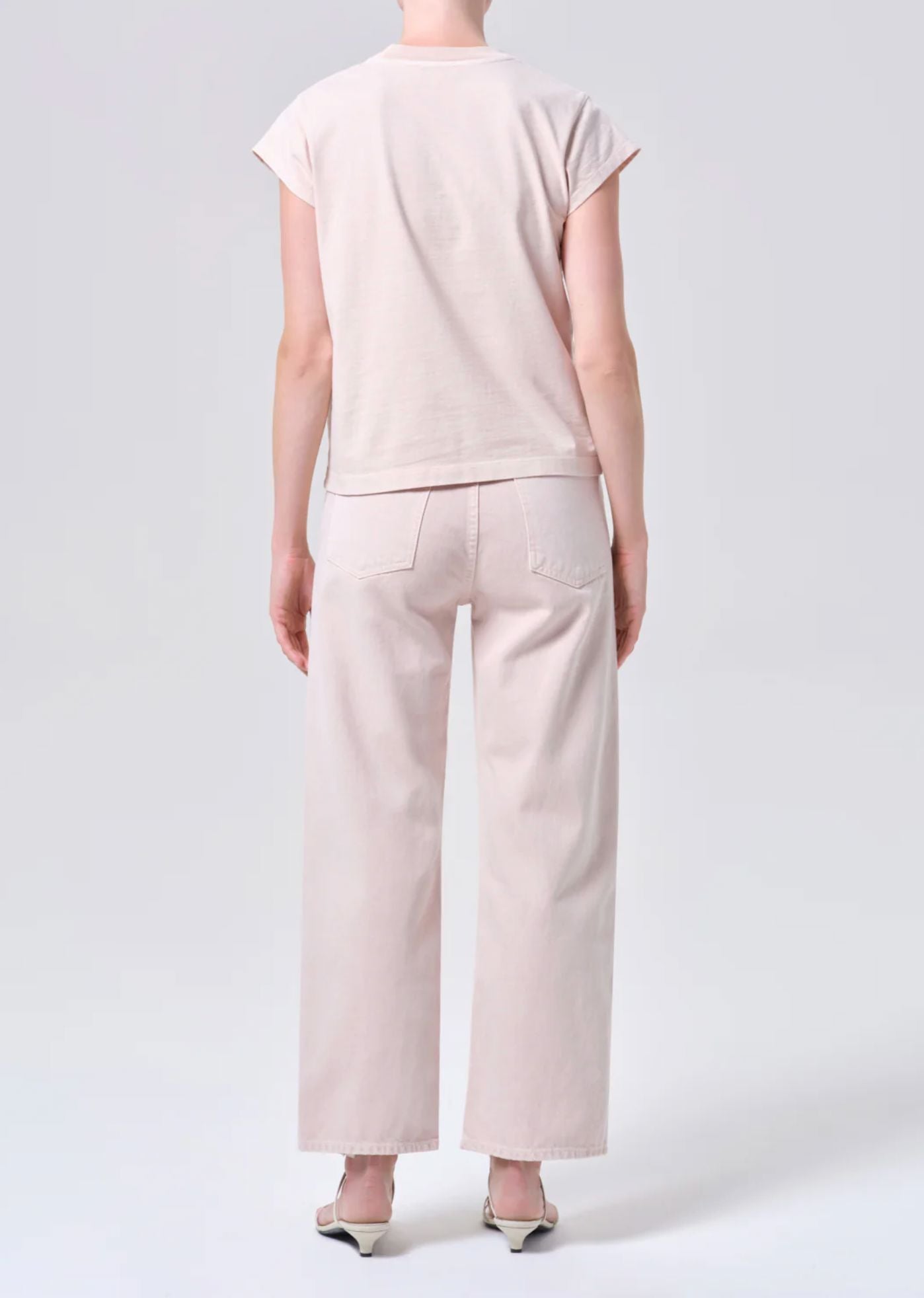 Ren Jean in Foundation-Denim-Uniquities