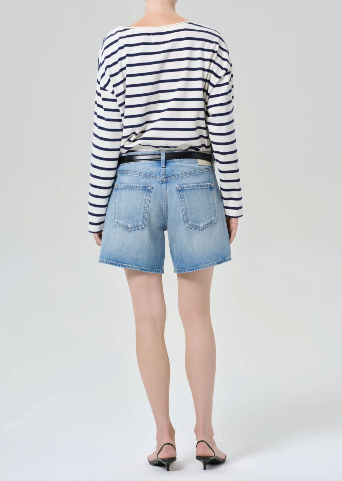 Billie Relaxed Short-Denim-Uniquities