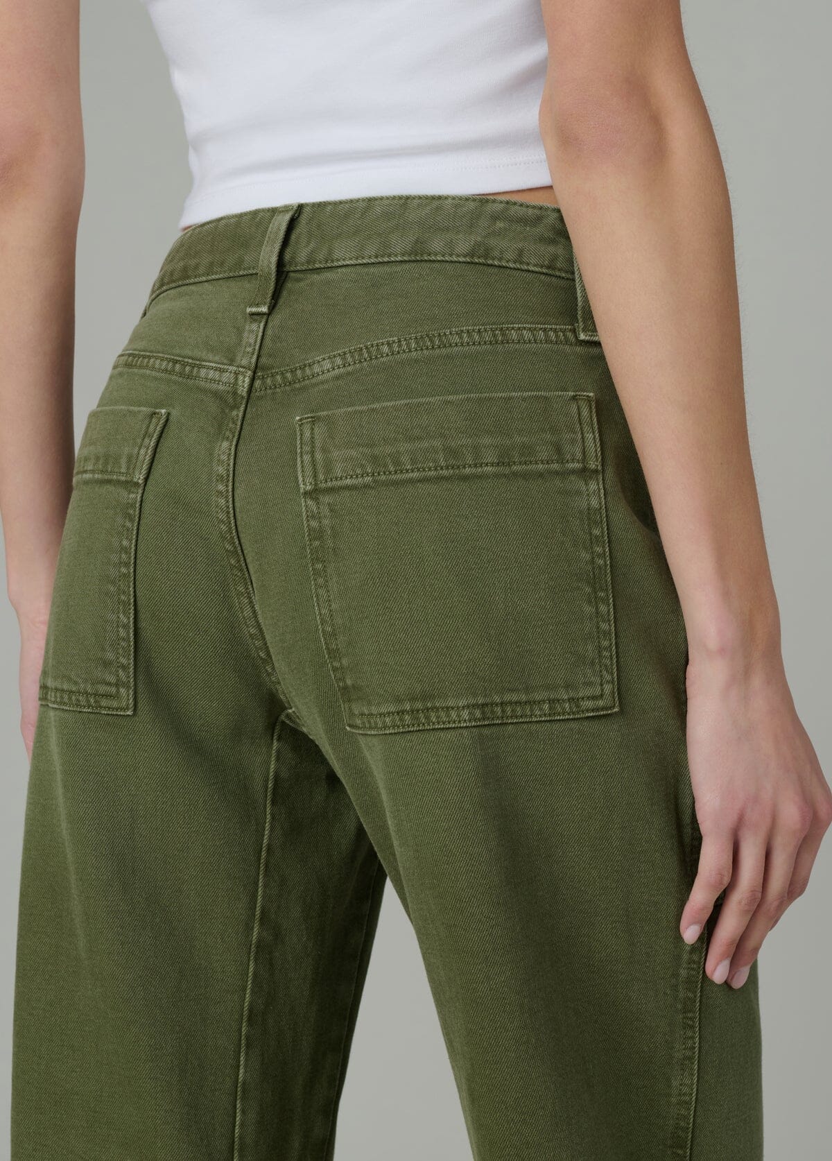 Double Pocket Barrel Jean-Denim-Uniquities