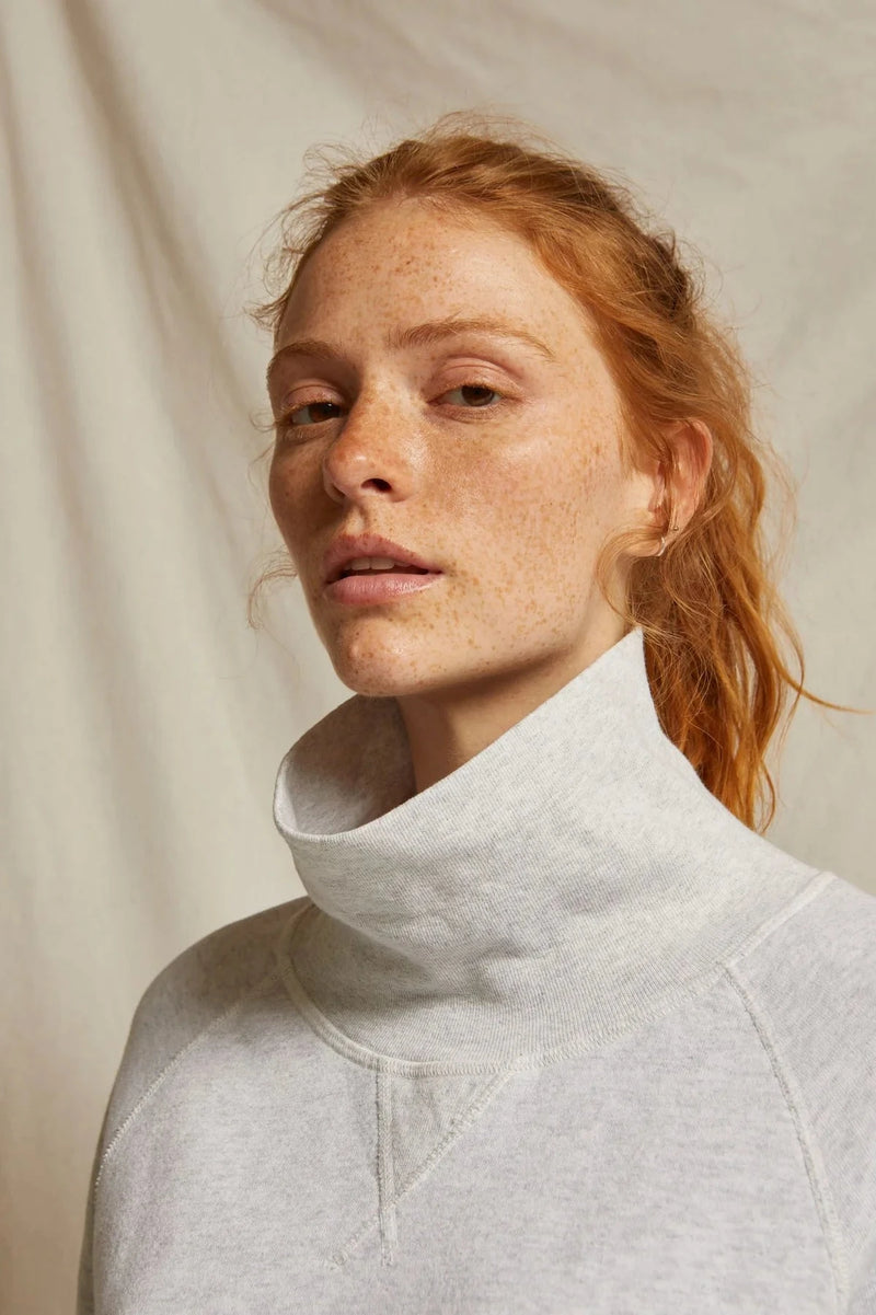 Faris Turtleneck Pullover-Lounge-Uniquities