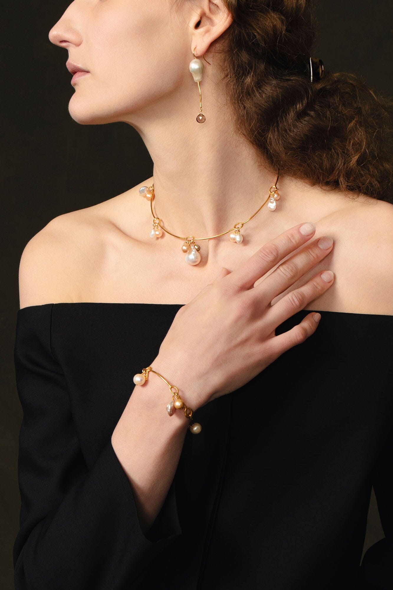 Pearl Brass Collar Necklace-Jewelry-Uniquities