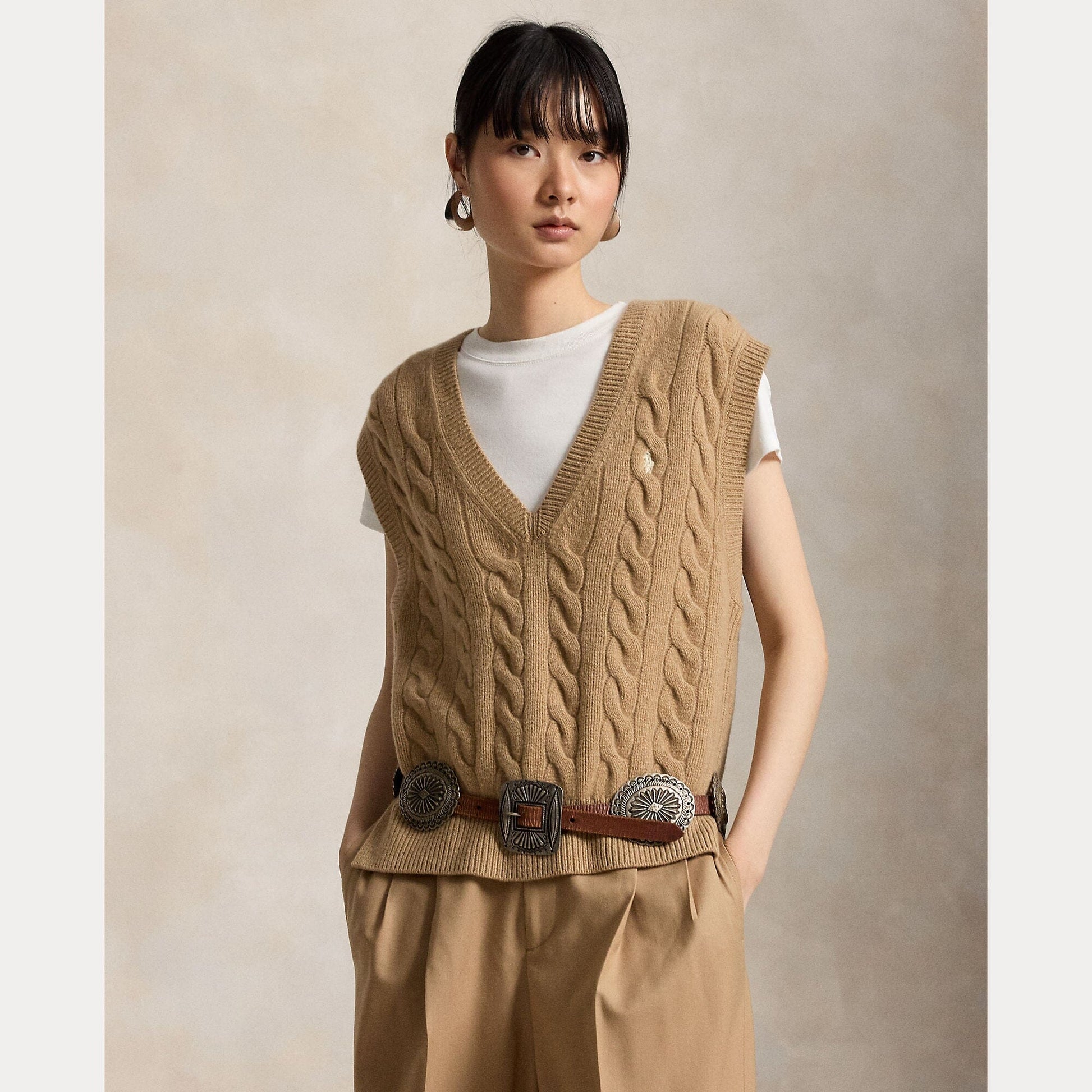 Sleeveless Pullover-Sweaters-Uniquities