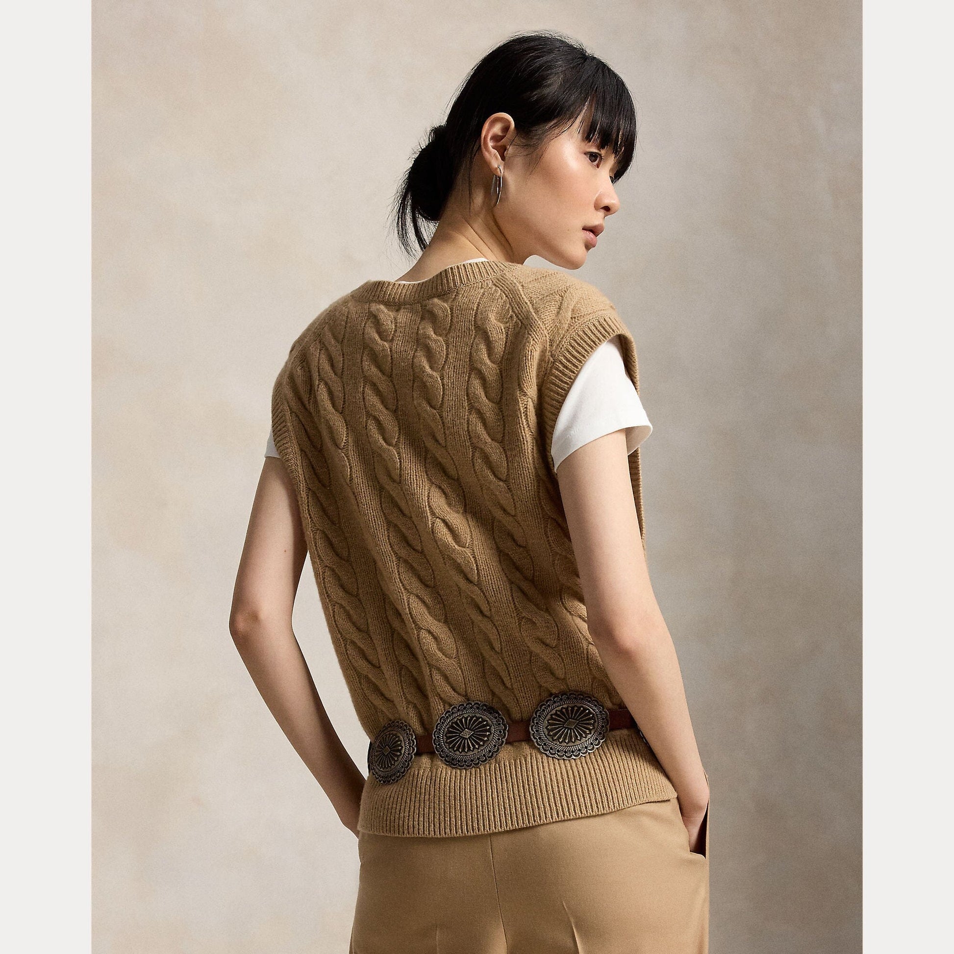 Sleeveless Pullover-Sweaters-Uniquities